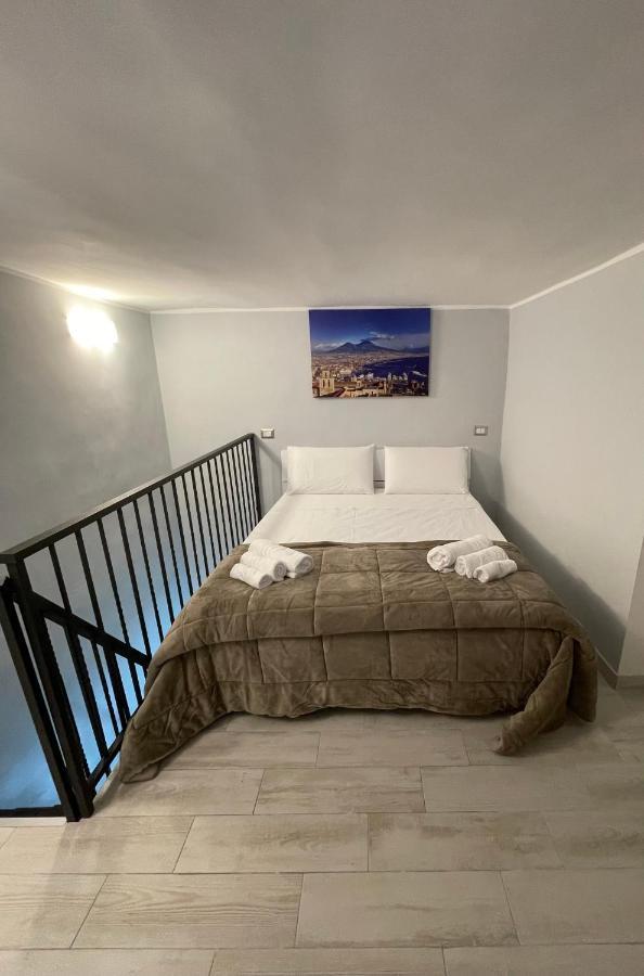 Mary House Spacca Napoli Nápoles Exterior foto